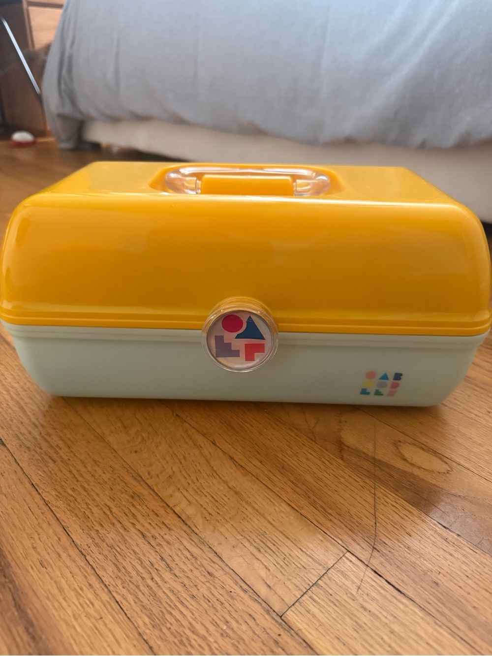 Portable Bath & Body Storage Box - Yellow and Light Green